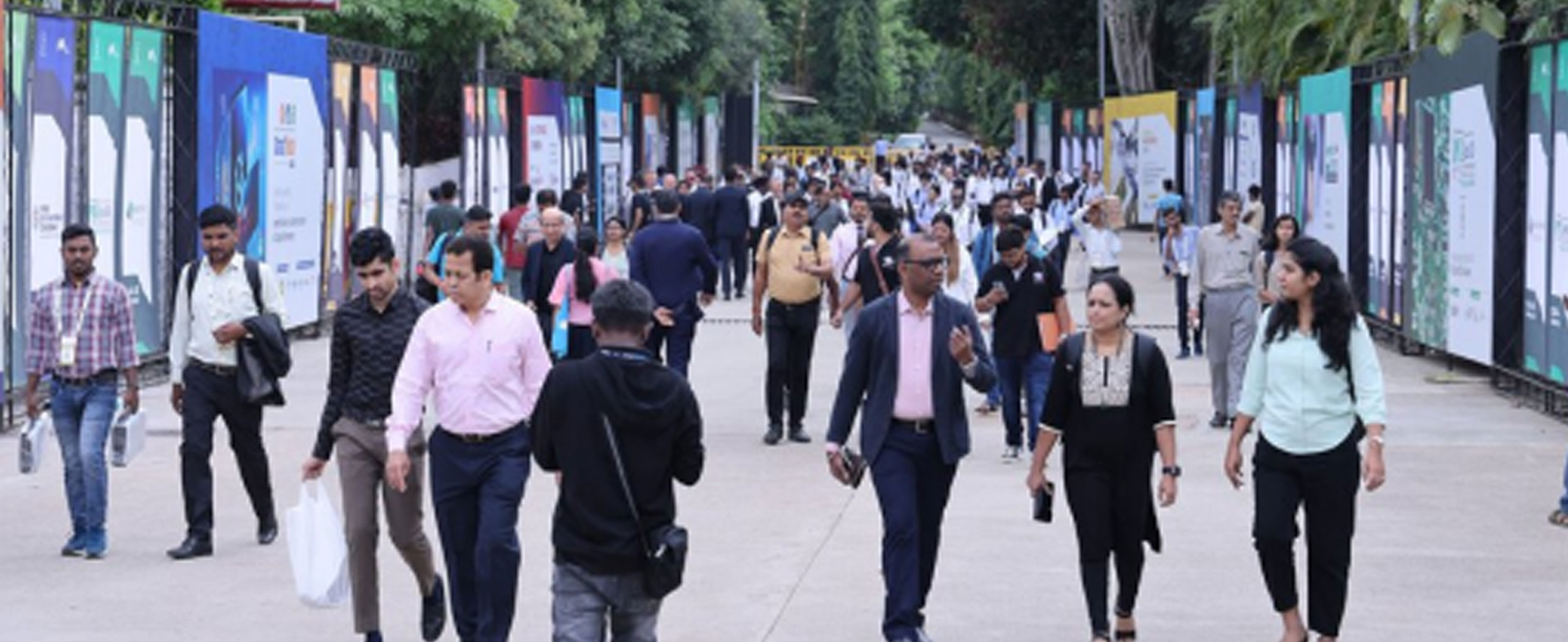 Glue Dispensing Machine| glue potting machine| Conformal coating machine| Glue Dispensing Valve| Second Intelligent desktop glue dispensing machine e380